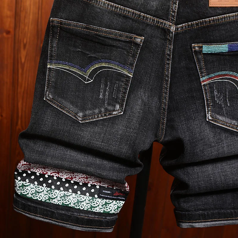 High end ripped patch denim shorts for men, 2025 summer embroidered printed straight leg slim fit gray black five quarter pants
