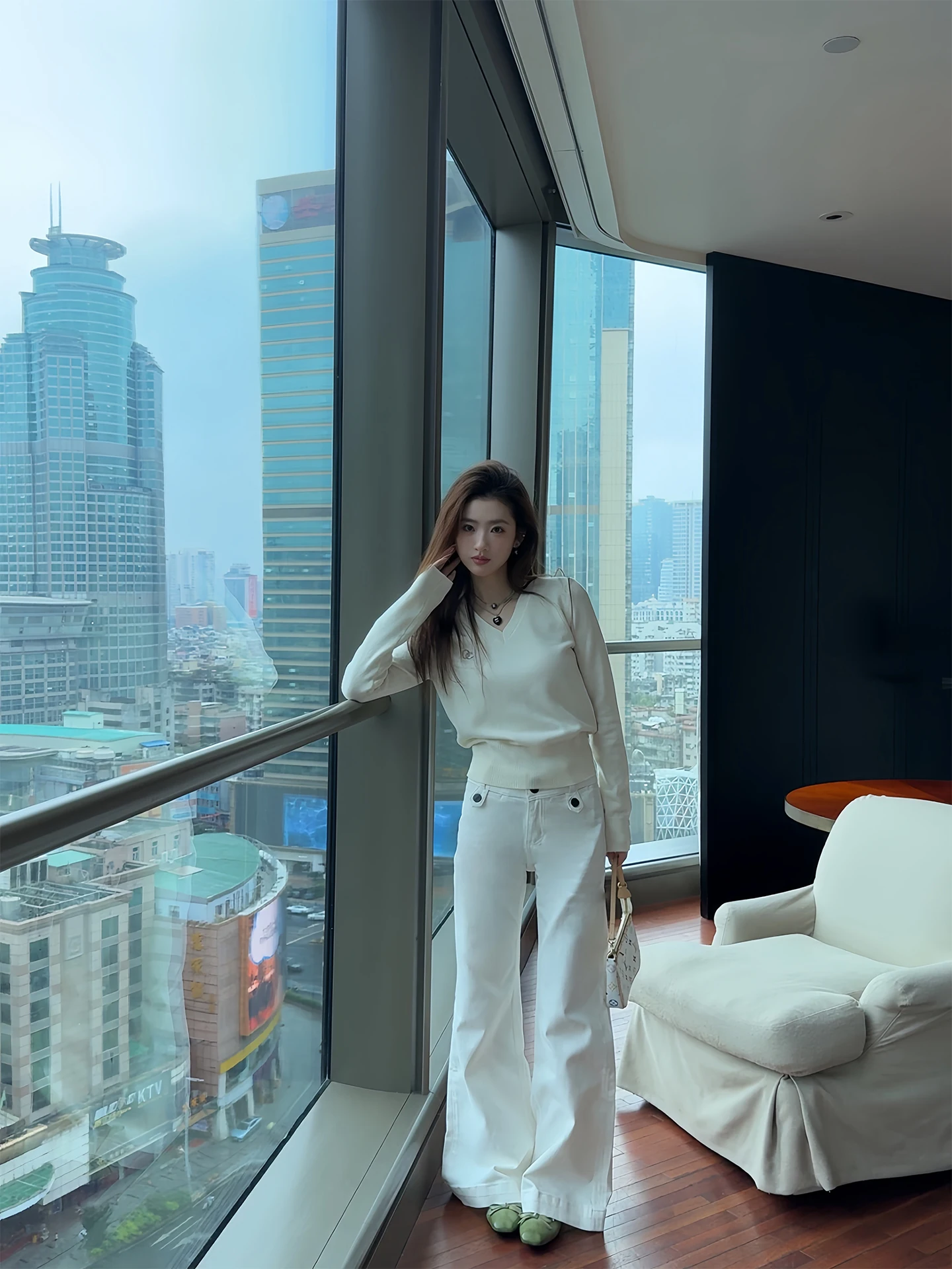 

High Waist Bell Bot White Jeans Women's Spring Faion Slimming Straight Leg Versatile Pants Commute Sle Button Detail
