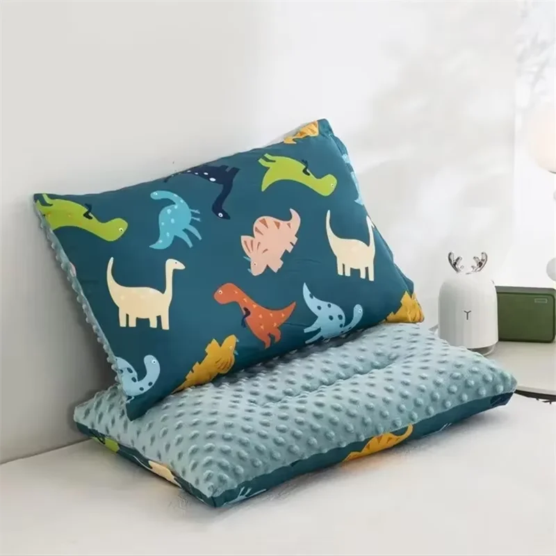 Four Seasons Universal Children's Pillow 0-6 Year Old Baby Velvet Warm Soft Pillow Cartoon Style Kindergarten Student Pillow
