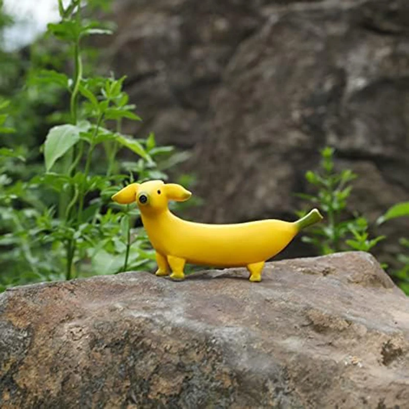 Cute Banana Dog Garden Statues Figurines Ornaments Yellow Garden Statues Figurines Ornaments Resin Gnomes Funny For Home