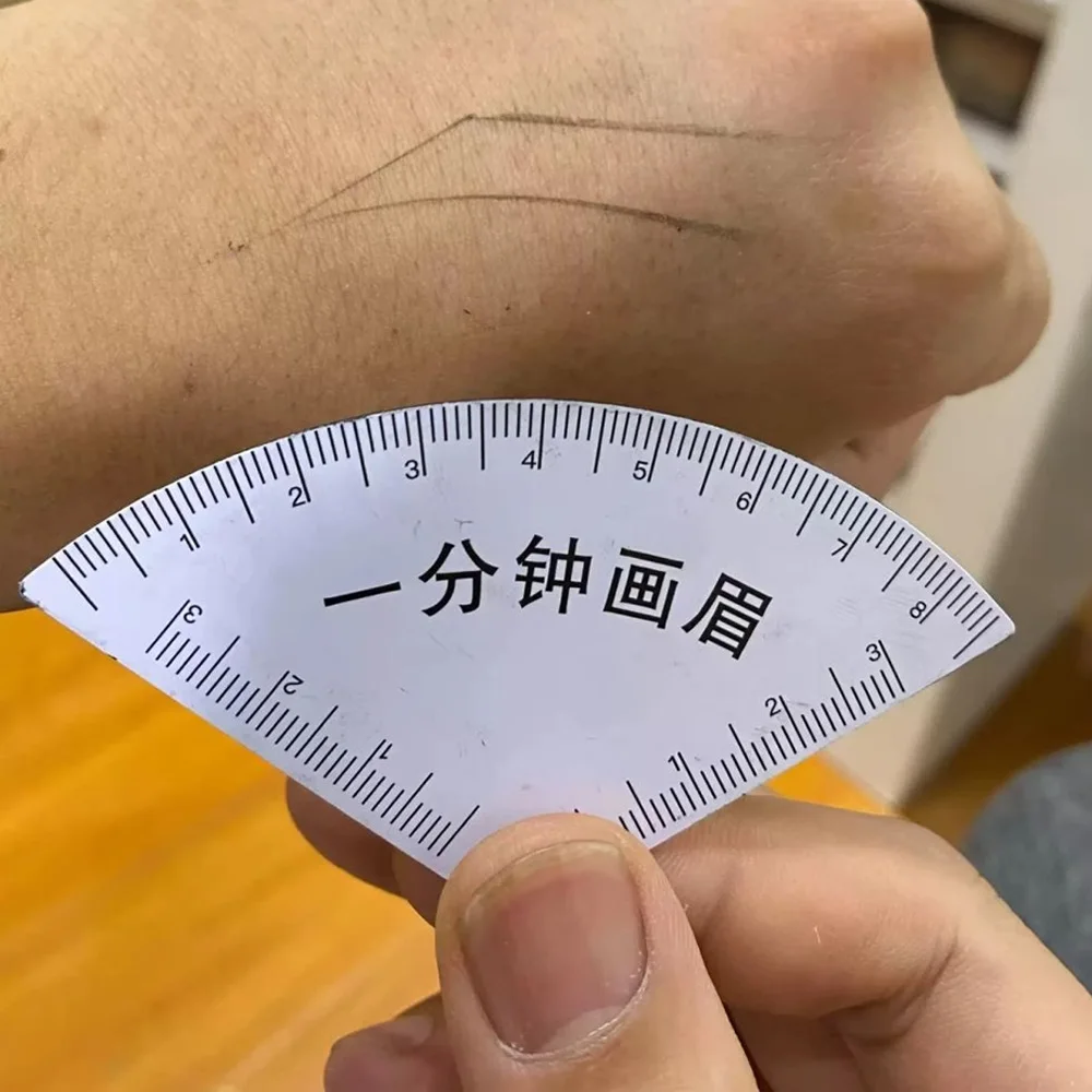 1PC Brow Shaping Stencil，Women Instant Brow Shaper - Multi-Style Template Kit for Fast & Precise Shaping, Brow Magic Tool