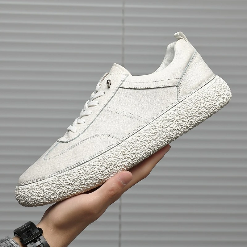 أحذية جديدة للرجال أحذية كاجوال من جلد البقر أحذية تزلج مسطحة بيضاء رائعة برباط علوي #1