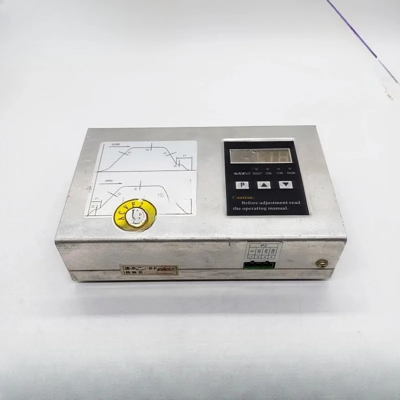 

Parts are suitable for AMLISO door machine inverter ACVF/0.37/0/1.5A/controller original factory