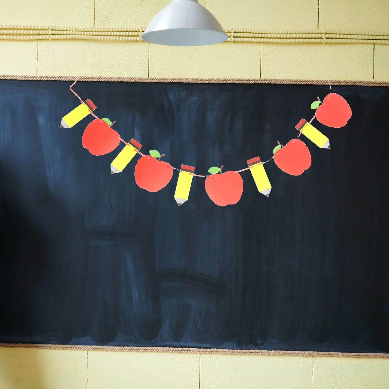 

1 set Back To School Banner Garland Apple Pencil Decorations Supplies Classroom Kindergarten Decoration Resistant Fading Multi