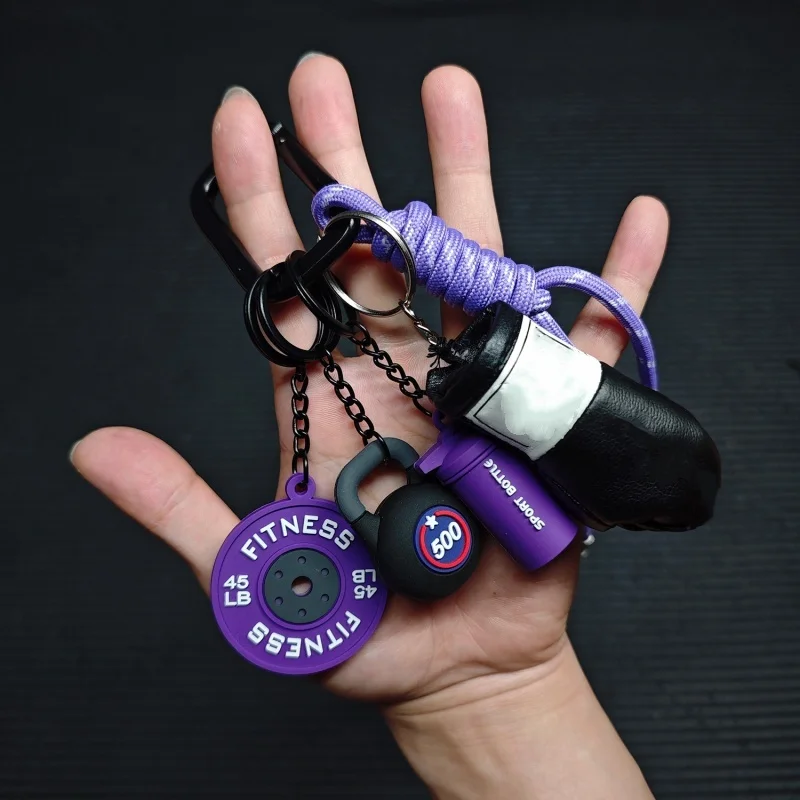 Neue Leder Boxhandschuhe Schlüsselanhänger Set Mini Fitness Kettlebell Langhantelplatten Schlüsselanhänger Luxus Taschenanhänger für Sportbegeisterte – Detail 5