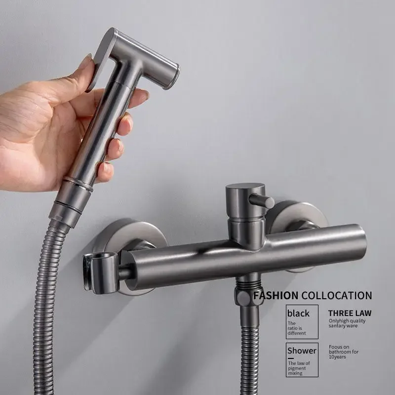 

Wall Mounted Brass Bidet Faucet Handheld Shower Sprayer Bathroom Cold And Hot Water Mixer Bidet Plated Bathroom Accessories