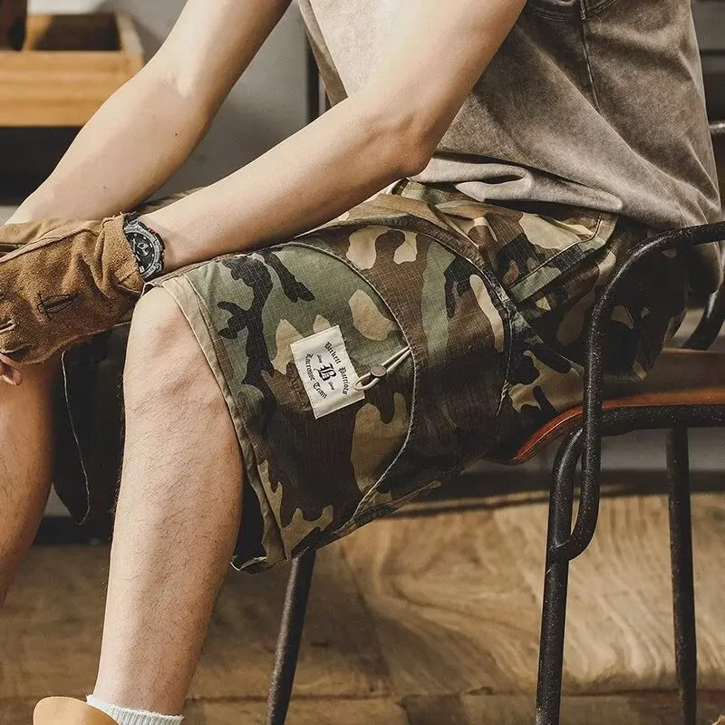 Summer Street Multi Pocket Camouflage Patchwork Mens Camo Shorts Pants Retro High Street Male Wide Leg Five Point Cargo Pants