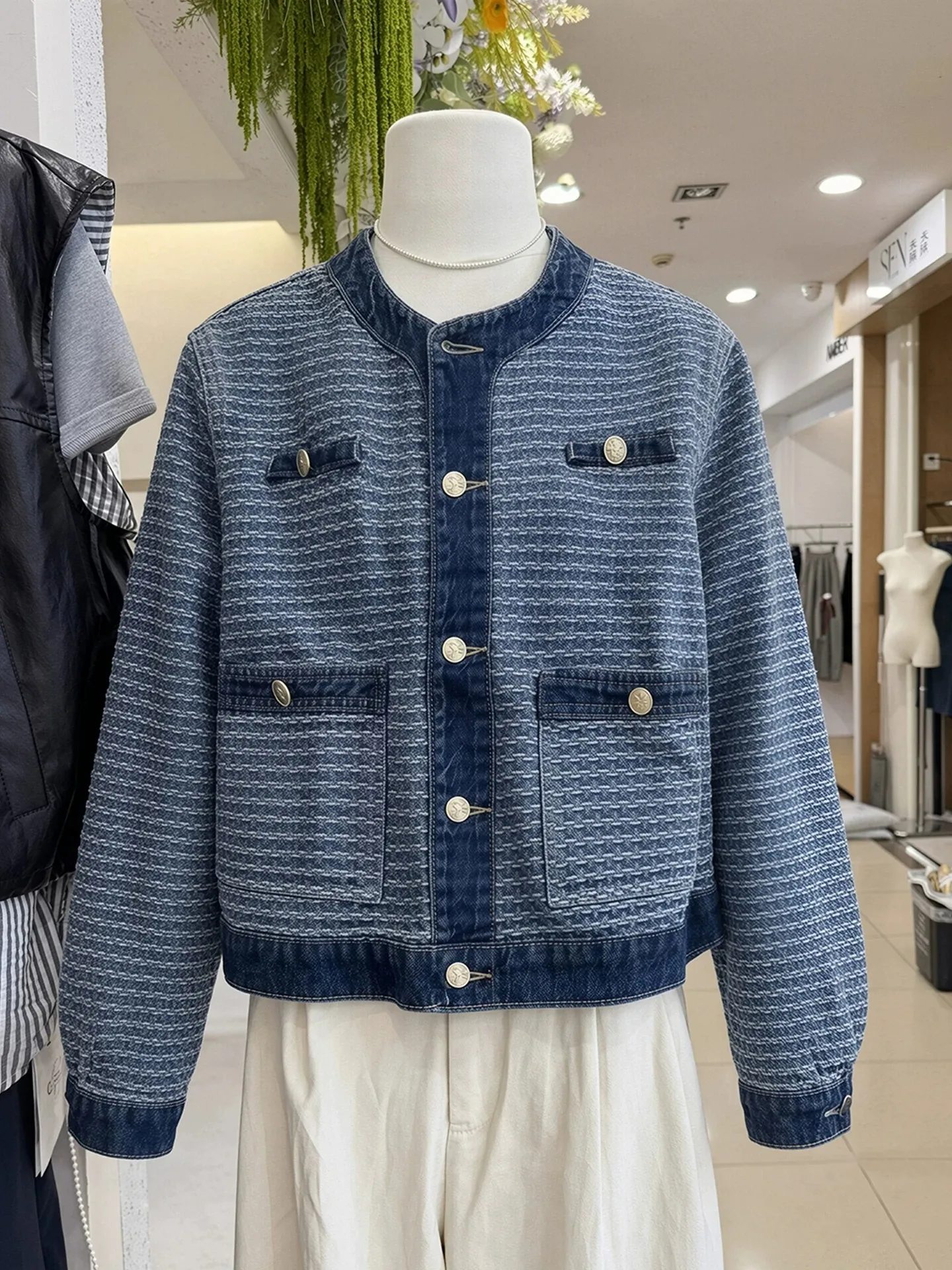 Blue Denim Short Jacket Women's Loose Fit Spring Autumn Brand Buckle European Style Casual Straight Leg Slimming Effect