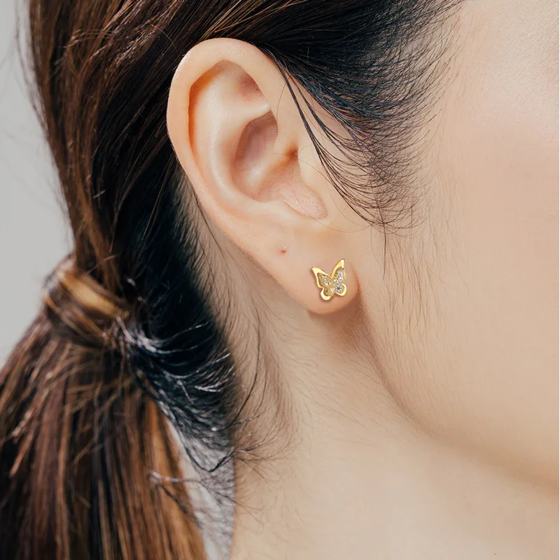 Luxurious Sweet Golden Butterfly Tragus Stud Earrings for Women Exquisite Birthday Party Jewelry Gift