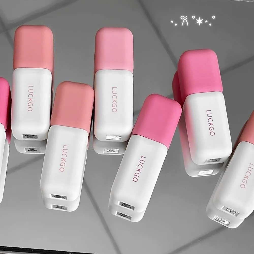 Low Saturation Matte Velvet Lipstick Non-Drying 9 Color Options High Pigment Lip Glaze Portable Fine Silky Soft-Focus Lip Tint