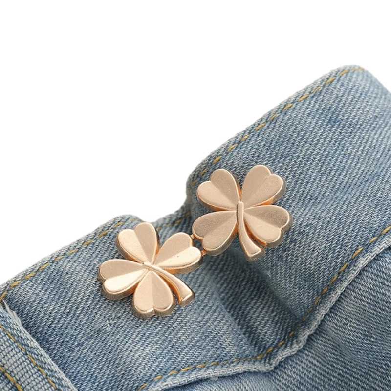 

Alloy Brooch Pin Elegant Waist Buckle Clip Shamrock Button Gift for Friend