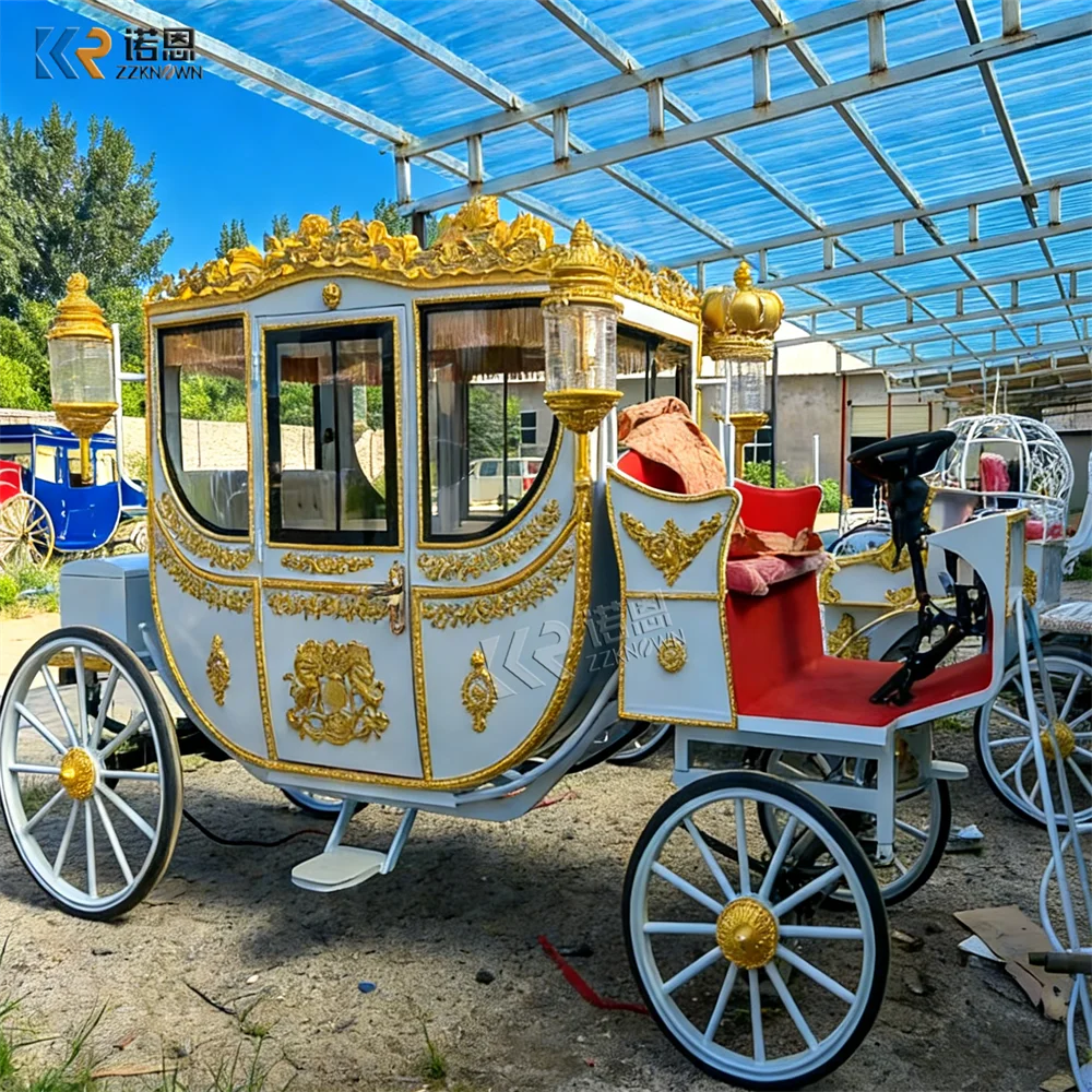 

Vintage Royal European Customizable Royal Carriage Electric Drive Quiet Control Royal Carriage For Scenic Exhibition