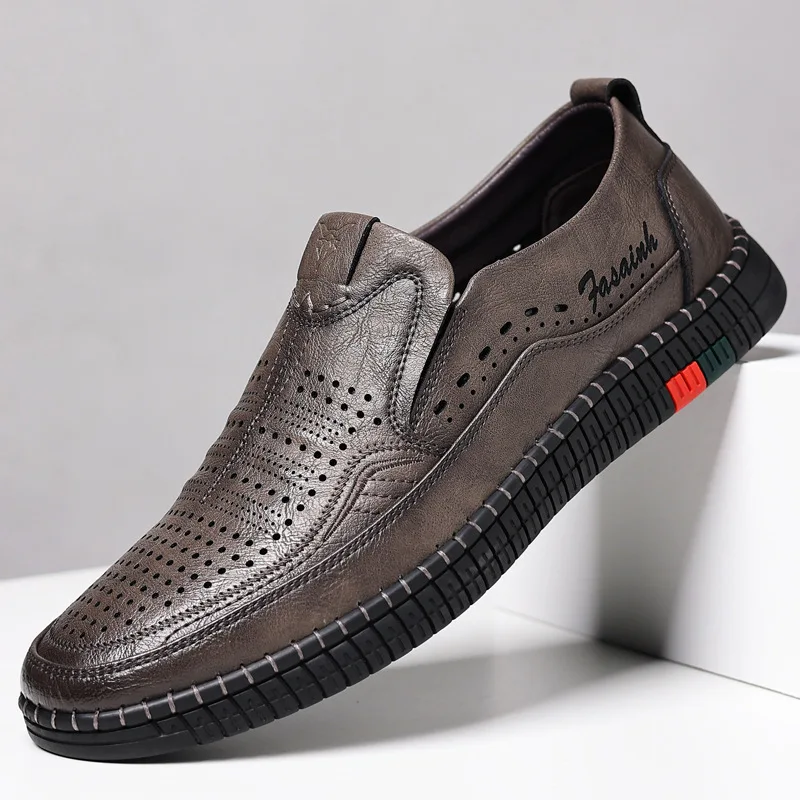 

Fashion Breathable Cutout Hole Shoes Rund Head Soft Leather Sandals Men Summer 2026 Slip on Driving Moccasins Casual Office Male