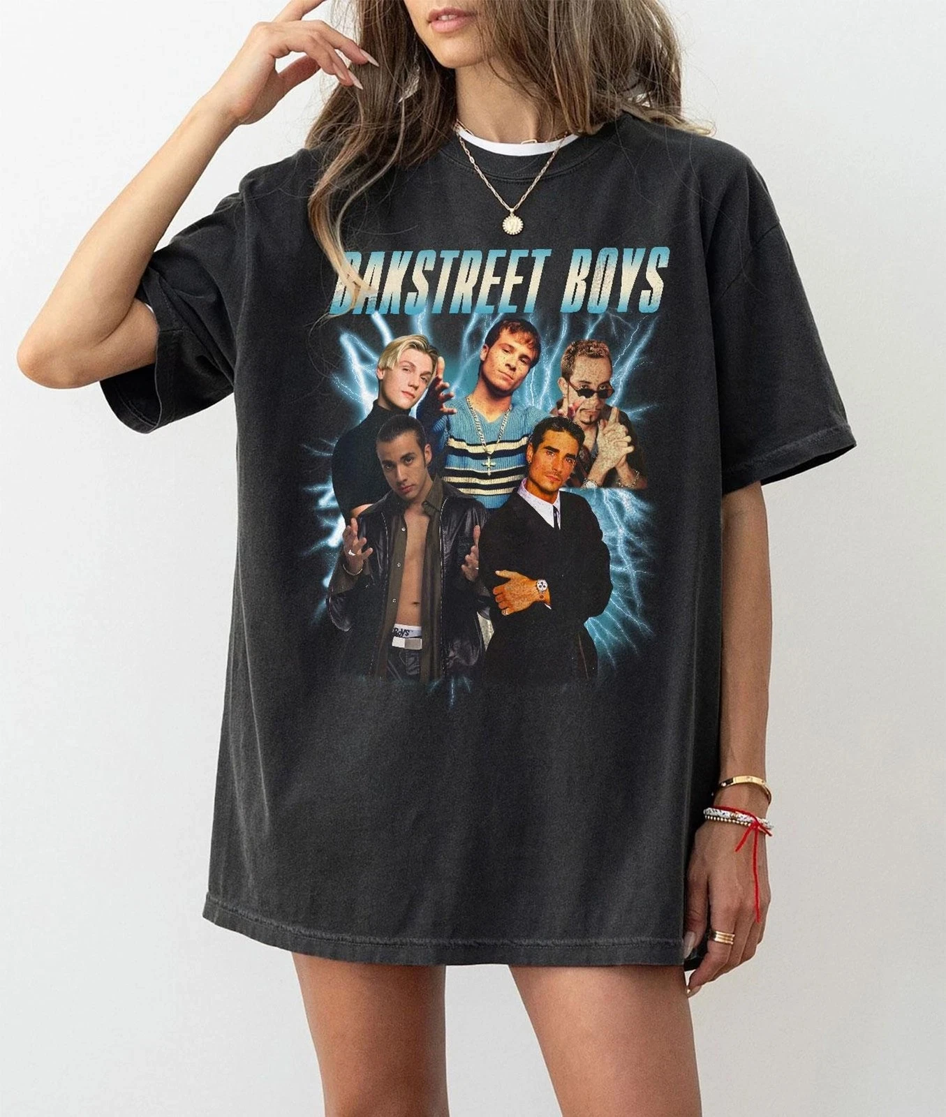 

Поп-музыка приносит воспоминания назад. Футболки Backstreet Boys Tour 2025 для мужчин и женщин, повседневные и модные рубашки с короткими рукавами