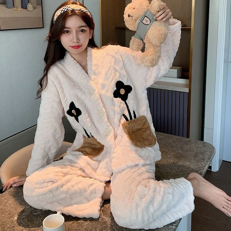 Famale Coral Velvet Pajamas Autumn Winter Homewear Sets Ladies Padded Warm Household Clothes Women 2024 New Flannel Sleep Suit