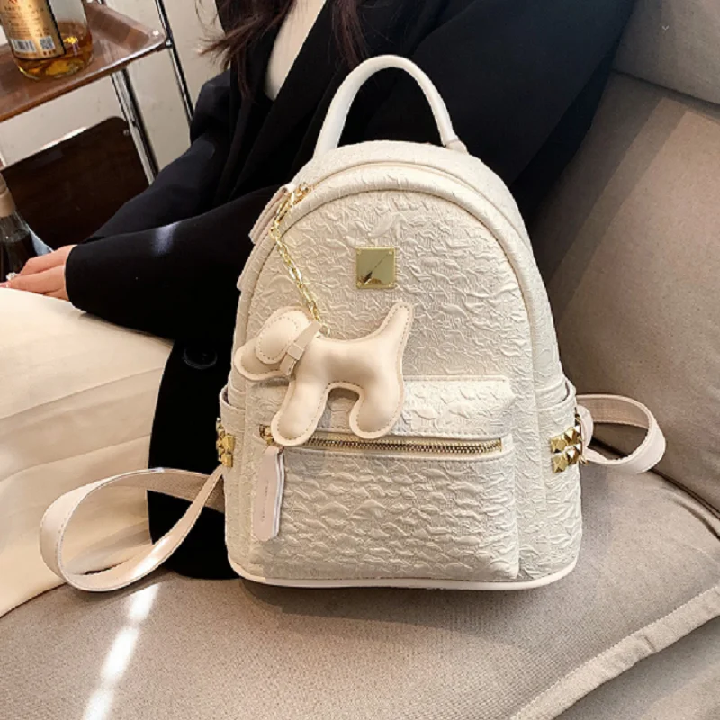2026 Korean Fashion Rivet Backpack Women's High Quality Double Zipper Shoulder Bags Large Capacity Casual Travel Backpacks