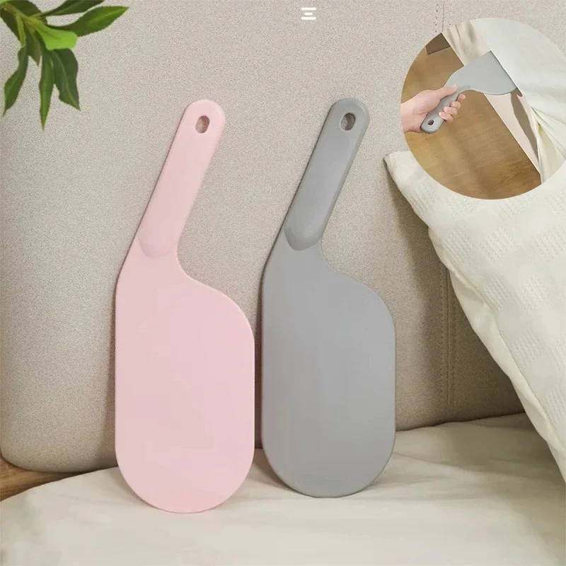 The Bed Sheet Tucker Handhold Tucking Paddle for Bed Making Easier Sheet Change Helper for Bedrooms 2PCS