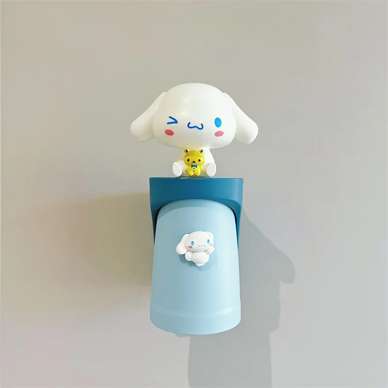 Sanrio Kawaii Cinnamoroll Washing Cup Kuromi Pochacoo Cartoon Children\'s Wall Mounted Magnetic Toothbrush Cup with Storage Space