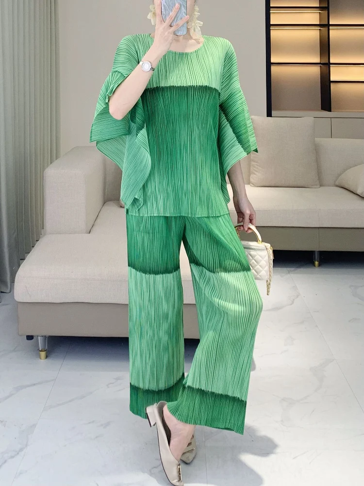 

Solid Women's Suit 2025 Summer New Fashion Casual Loose Round Neck Short Sleeve Top High Waisted Straight Pants Two Pieces