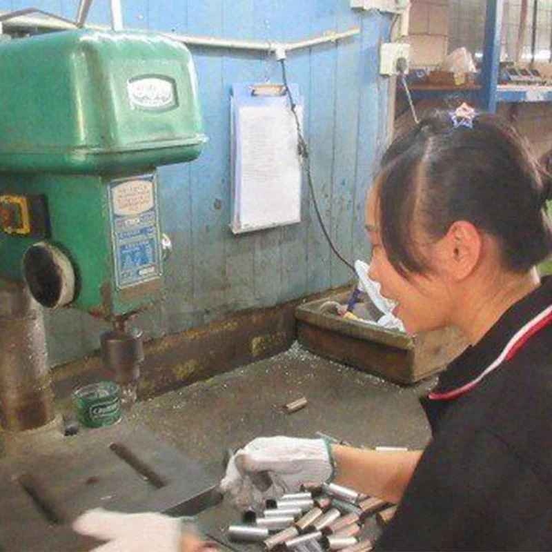 أعلى جودة جدار فولاذي مقاوم للصدأ جبل تحديد الباب الزجاجي بكرة الزجاج المقسى الباب الملحقات نظام الباب المنزلق