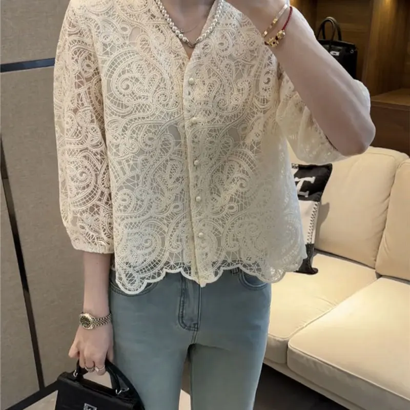 Elegant Fashion Harajuku Slim Fit Shirt Patchwork Lace Button V Neck Three Quarter Sleeve Tops Women All Match Female Clothes