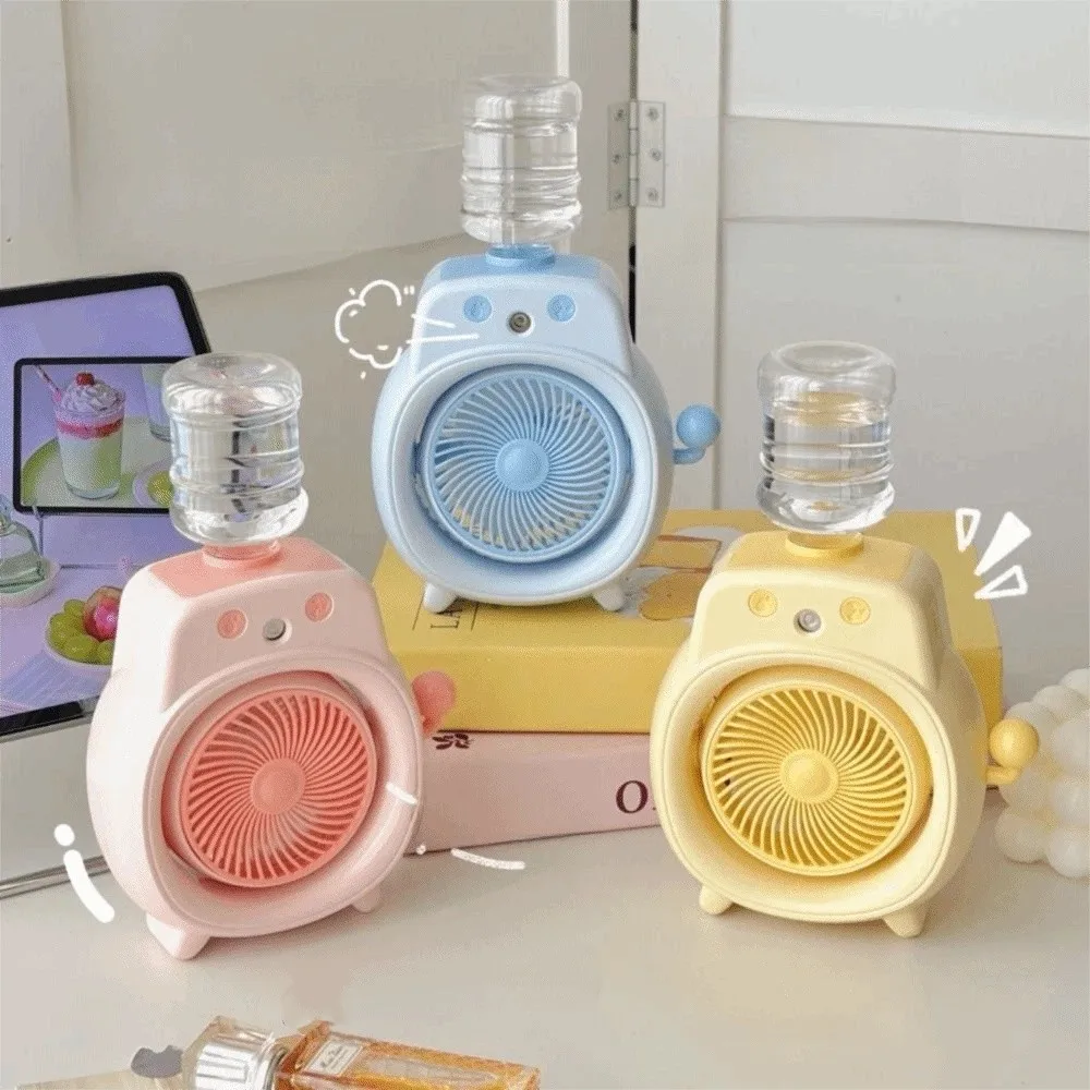 ventilador-portatil-de-mesa-com-spray-refrescante-nevoa-fina-e-suave-vento-confortavel-jato-de-ar-de-Angulo-amplo-silencioso-e-umidificador-com-bateria-de-500mah