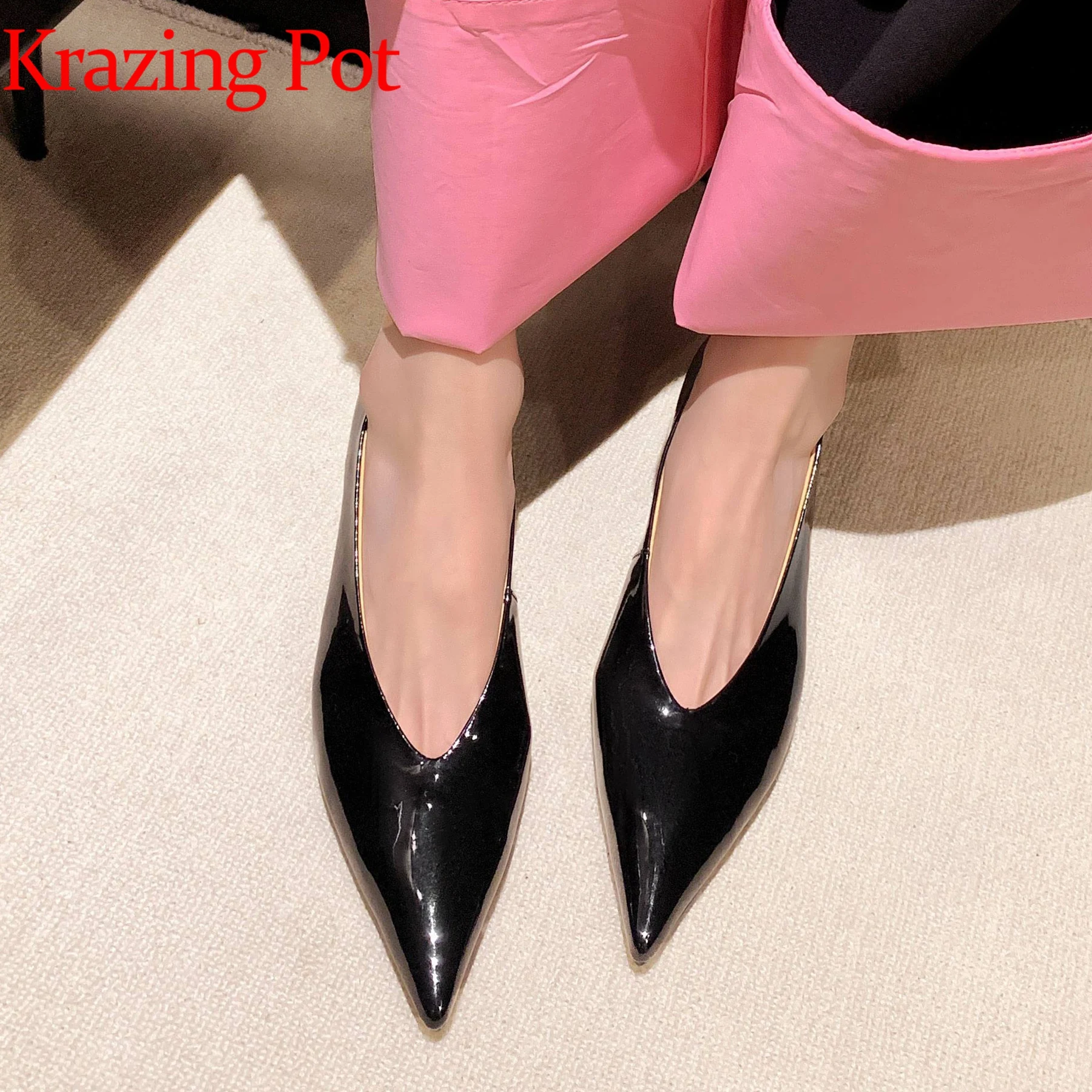 

Krazing Pot Ins Genuine Leather Strange Metal Med Heels Spring Summer Pointed Toe Elegant Women Sweet Beauty Lady European Pumps