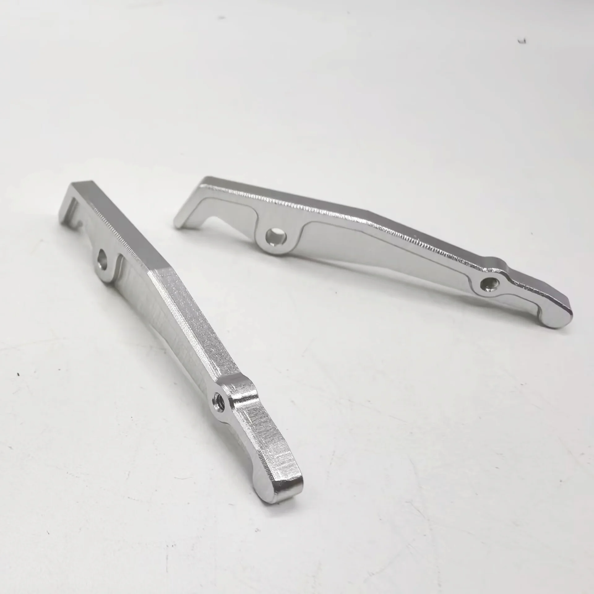 RC 1/14 1 Pair Metal Drag Strip Supporting feet for Tamiya Hydraulic Excavator Loader Dump Truck for VOLVO Tipper DIY Parts