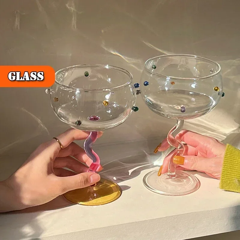 

AhunderJiaz Retro Original Creative Glass Goblet Diamond Cocktail Glasses Ice Cream Dessert Glasses Creative Drinkware Set