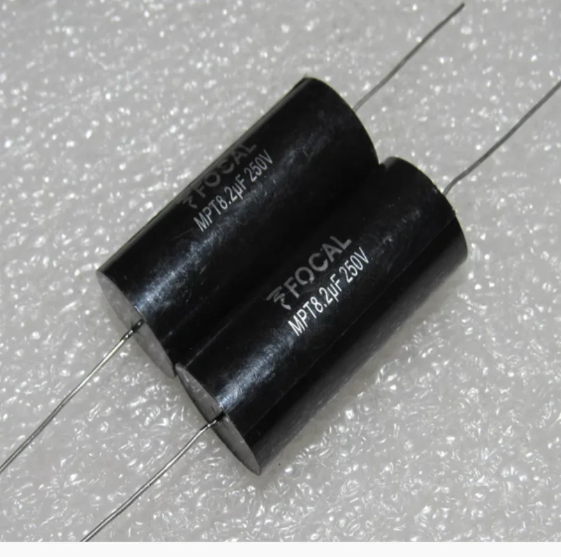 The French FOCAL MPT 250v 8.2UF copper-pin crossover film capacitor has a volume of 19*45mm