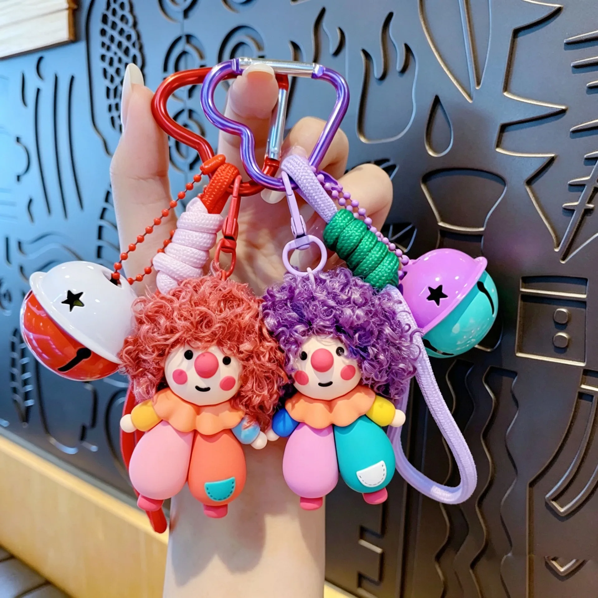 Cartoon Funny Fluffy Hairstyle Clown Keychain Cute Big Bell Doll Keyring For Backpack Wallet Key Car Decoration Pendant Gift