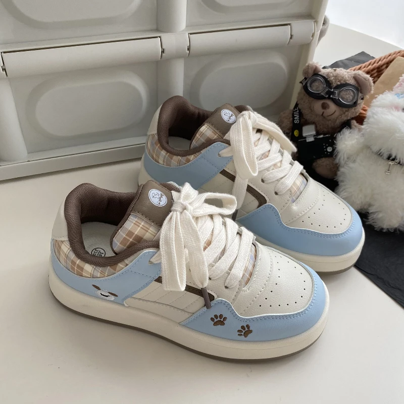 سميكة سوليد حذاء أبيض الخريف اللون حظر حذاء كاجوال جولة تو لينة سوليد أحذية نسائية 2025 تنوعا أحذية رياضية كاجوال