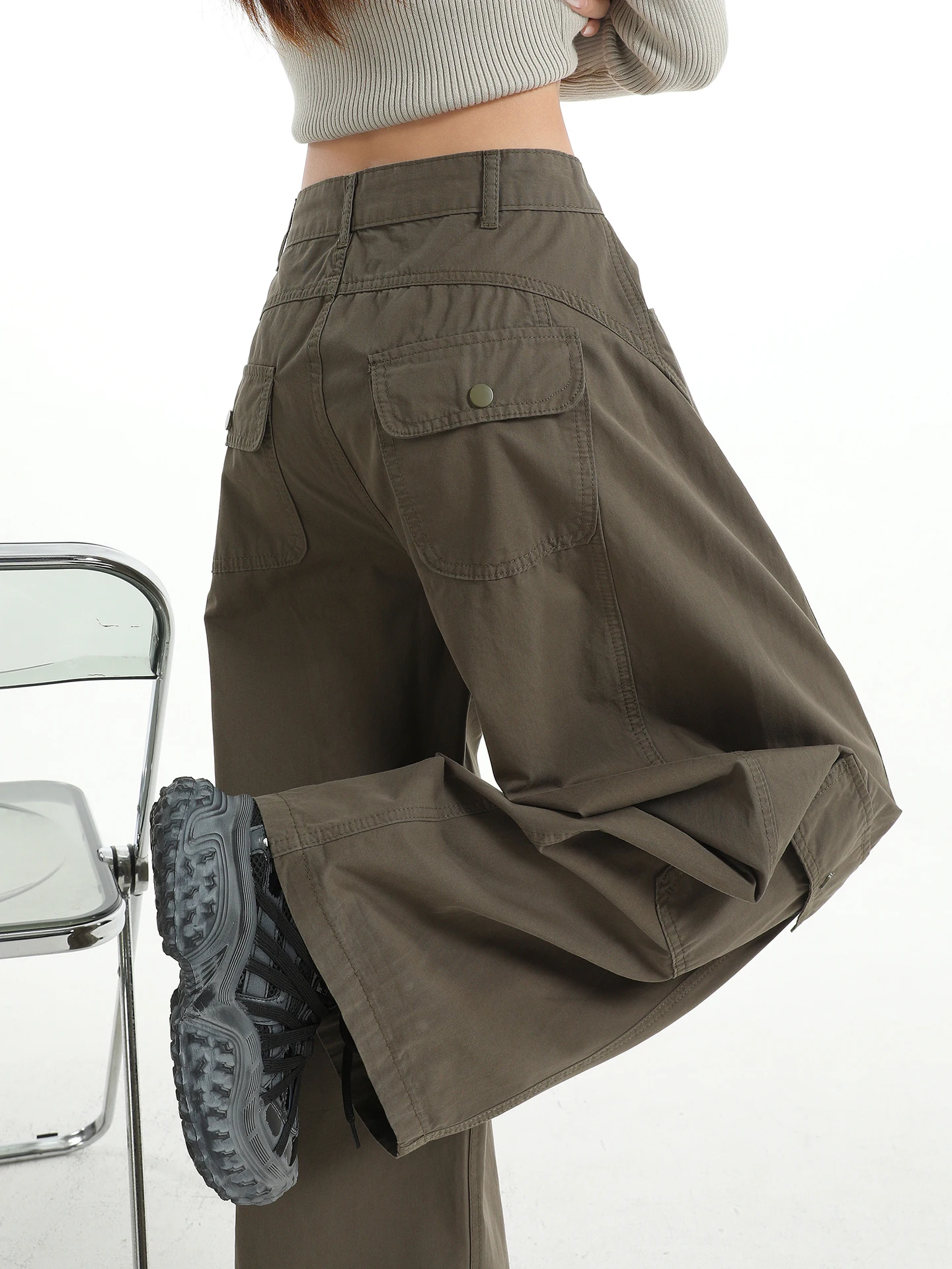 กางเกงขายาวทรงหลวมเอวสูงสไตล์อเมริกันสำหรับผู้หญิง ฤดูใบไม้ผลิ ฤดูใบไม้ร่วง รุ่นใหม่ ทรงหลวม ใส่สบาย สไตล์ลำลอง ทหาร  ใช้งานได้หลากหลาย