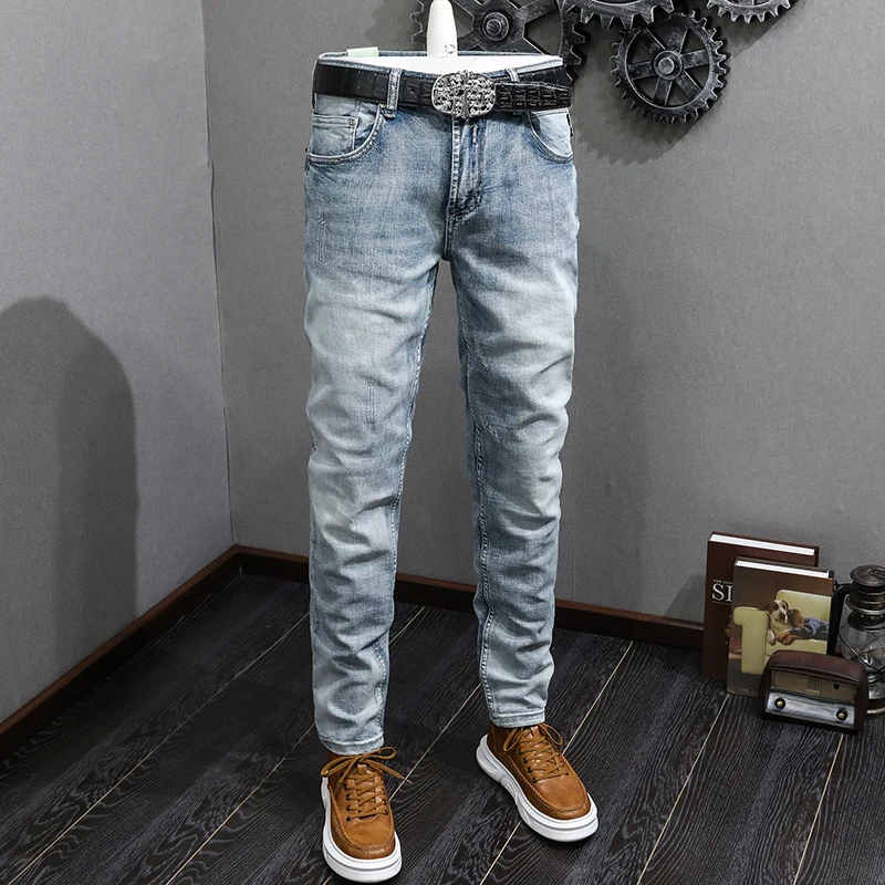 

Fashion Designer Men Jeans Retro Light Blue Stretch Slim Fit Vintage Ripped Jeans Men Italian Style Casual Denim Pants Hombre