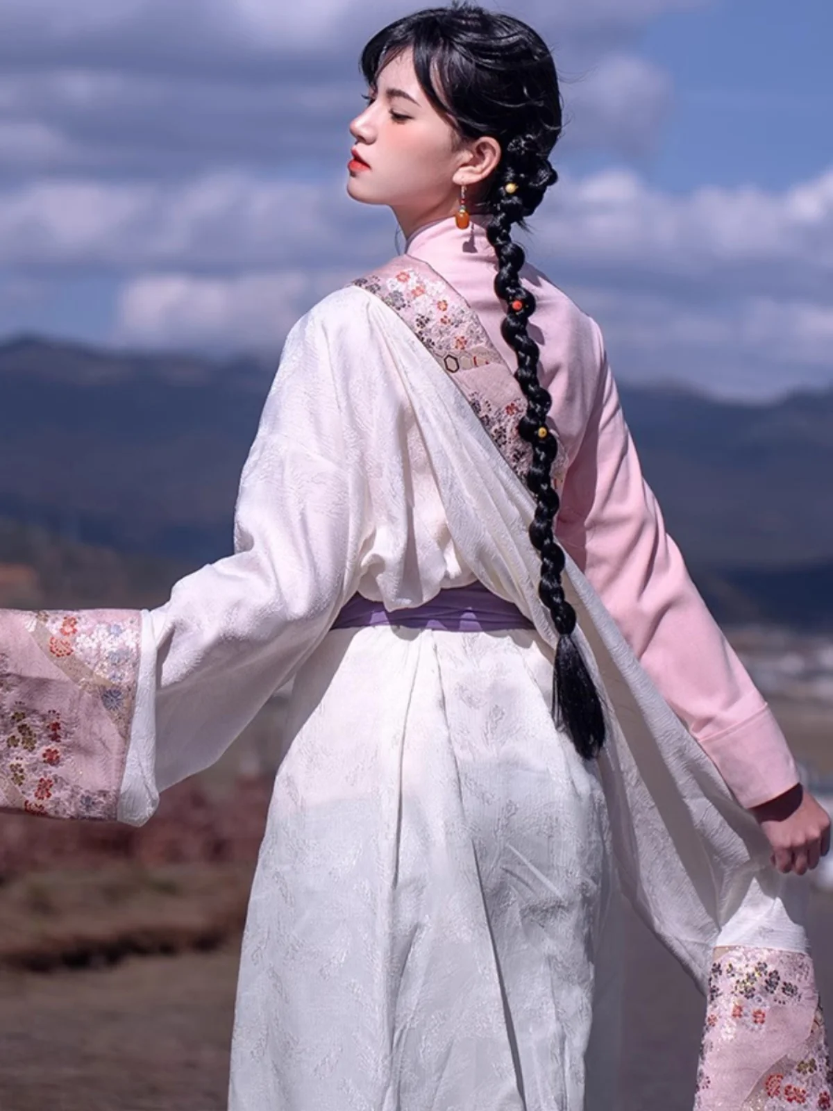 

Tibetan Clothing Women's Adult Autumn and Winter Costumes Robe New Trip Shoot Tibet Lhasa
