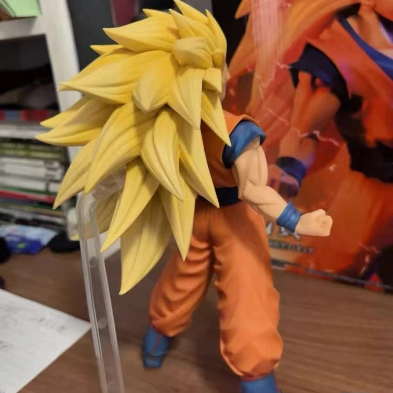 

Bandai Banpresto Anime Figure Son Goku Action Cartoon Doll Model Toy Gift Original Genuine Ornament Statue Collection Decoration