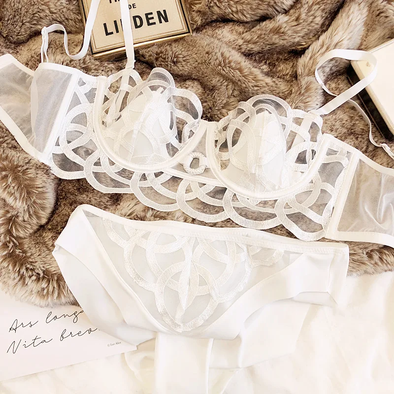 2 Pieces Sexy Women Underwear Set French Lace Ultra-thin Bra Set Summer  Breathable Brassiere Briefs with Thong Female Lingerie view 4