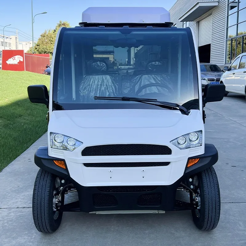 Six-seat electric scooter sightseeing car golf cart double overhead air-conditioned shuttle car spot