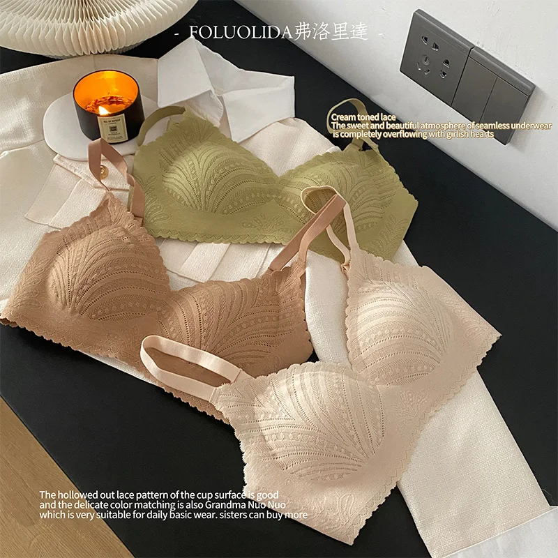 

Hot Full cup thin underwear small bra plus size wireless Adjusted-straps Women's bra push up breast Large size Seamless Bras