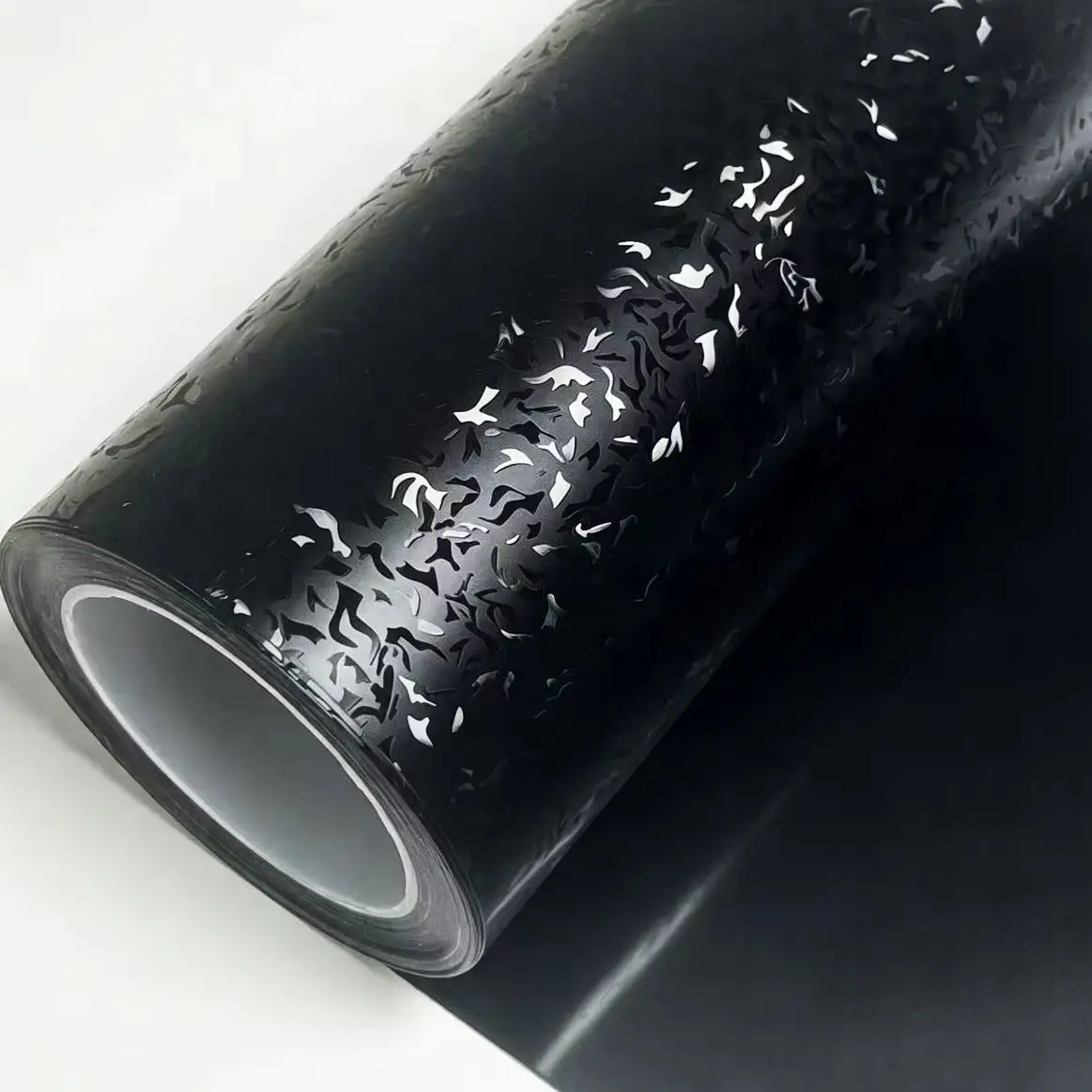 Premium PET Schwarze Gitter-Karomuster Carbonfolie mit Luftkanälen Selbstklebende DIY Auto Motorrad Fahrrad Aufkleber