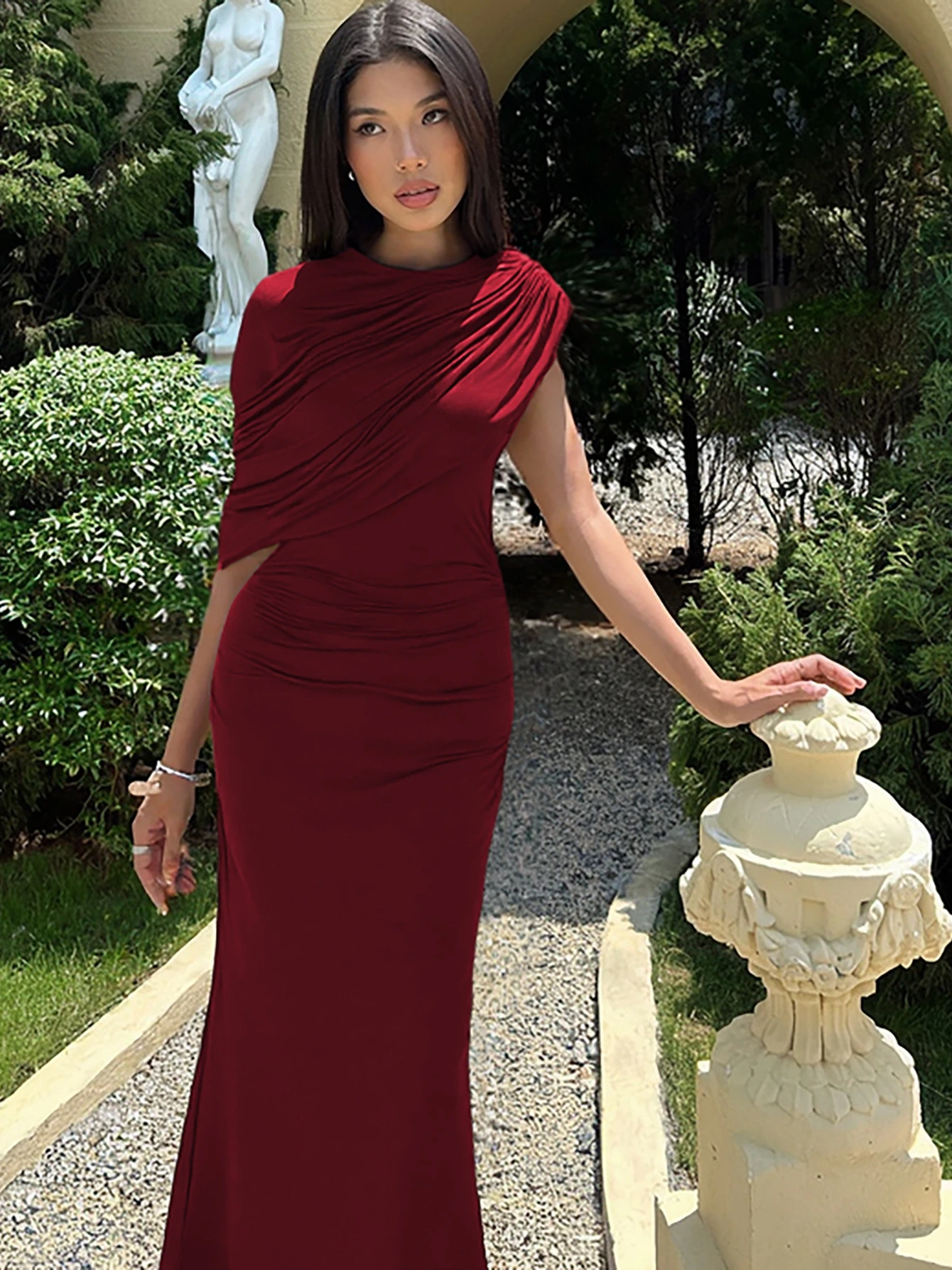 Hugcitar 여성 패션 터틀넥 솔리드 반소매 불규칙한 섹시한 셔링 맥시 프롬 드레스 여름 옷 저녁 파티 생일