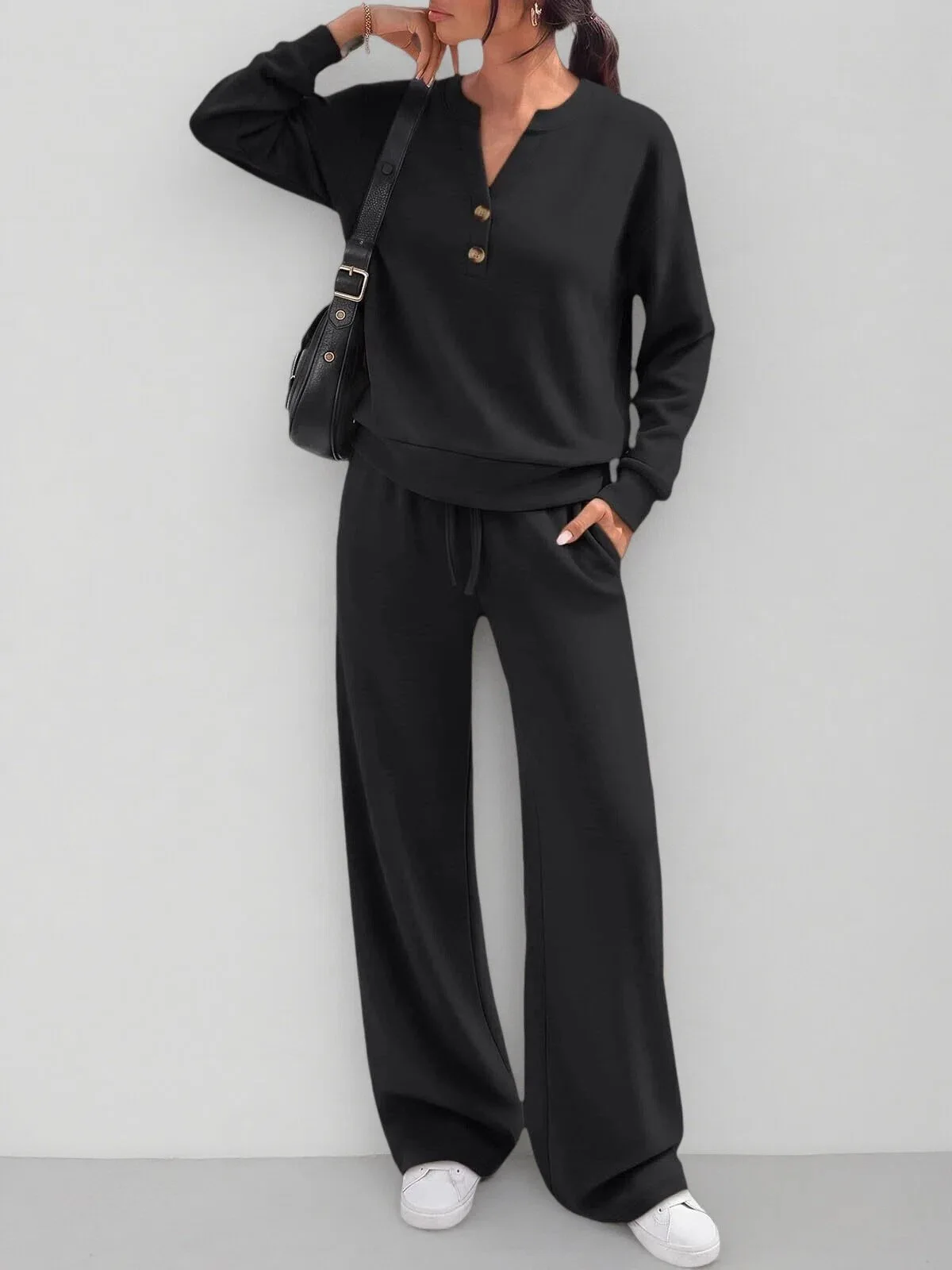 2026 New Autumn. And Winter Collection: Fashionable, Loose-fitting Long-sleeved Top And Wide-leg Pants, A Random Two-piece Set