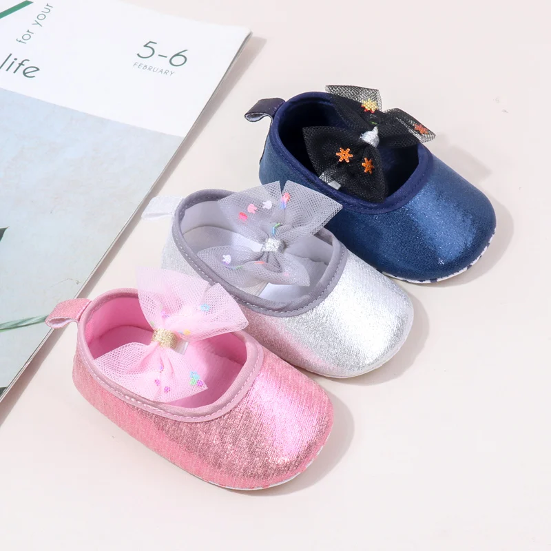 أحذية أطفال بنات الأميرة الأولى للمشي في الأماكن المغلقة والخارجية أحذية أطفال كاجوال عالية الجودة بتصميم جميل