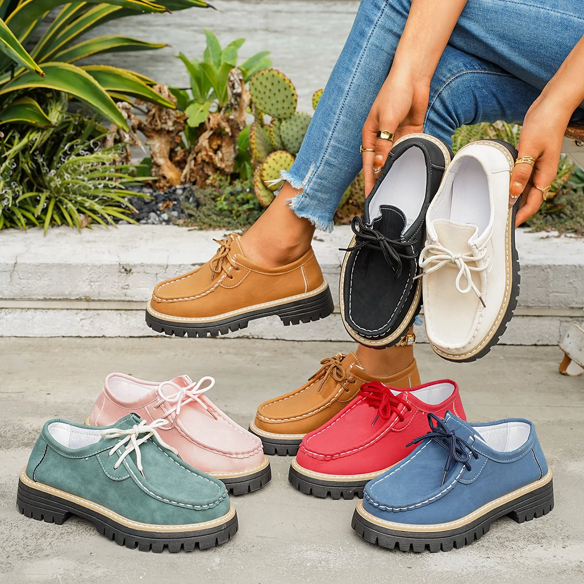 

Ladies Vulcanized Shoes Fashion Casual Spring and Autumn Round Heel with Non-slip Solid Color Deep Lace-up Vulcanized Shoes