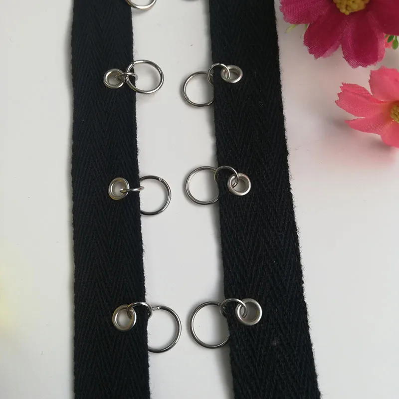 

Factory Price Eyes Hook DIY clothing accessories, herringbone cotton tape, woven belt, chicken eye, gas eye circle Sc592
