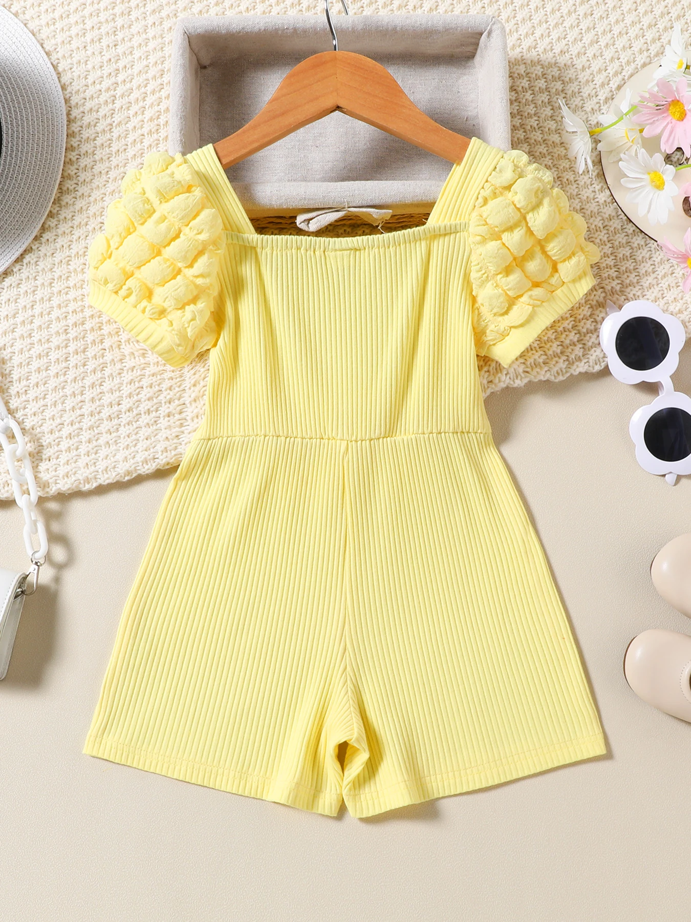 Baby Girl Solid Color Pit Stripe Bubble Sleeve Bow Bodysuit