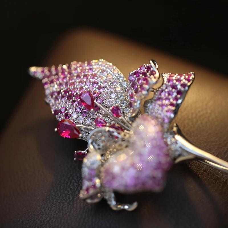 Gorgeous Micro Inlaid Zircon Rose Flower Brooch Luxurious Calla Lily Women's Coat Elegant Suit Accessories Dinner Corsage Pin