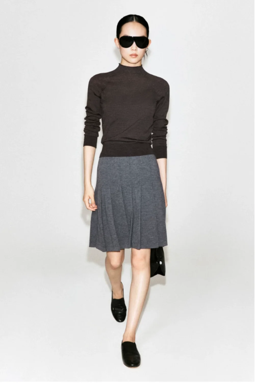 XIMIAN APPAREL 2026 YAZHIMEI traf cos autumn new style of Ladies' Casual Standard style grey wool blend pleated short skirt