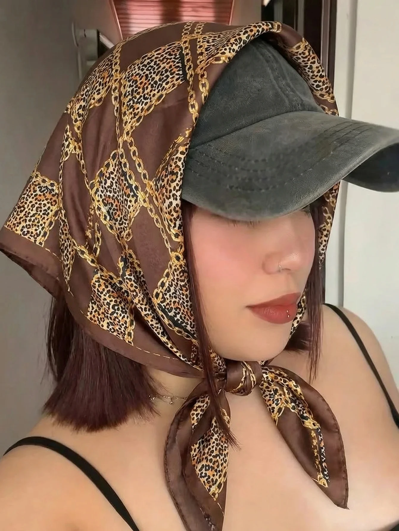 

Новые модные повязки для волос с леопардовым принтом 2026 года, элегантные женские банданы, шейные платки, повязки на голову, женские шарфы-фуляры