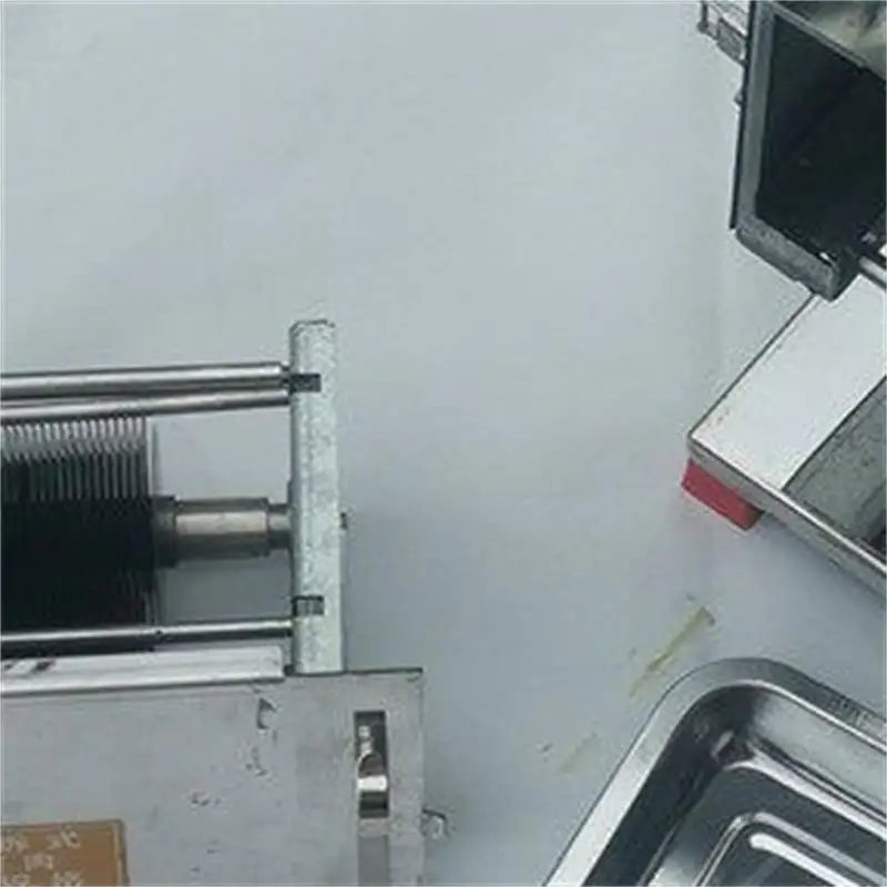 

Мясорезка из нержавеющей стали 850 Вт для нарезки, измельчения и шинковки свежей говядины, свинины, курицы